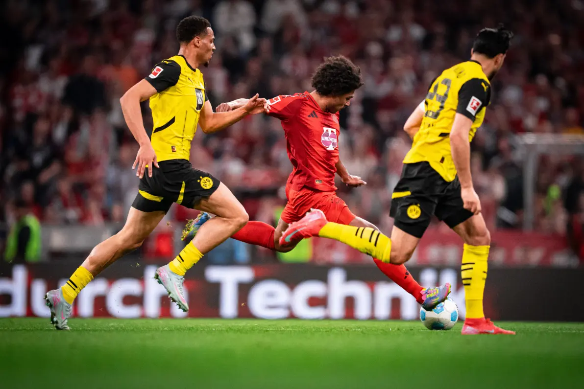 德甲对决多特蒙德迎战拜仁慕尼黑，谁能胜出