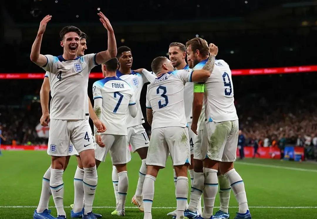 英格兰备战丹麦,全队备战力争涉足决赛 英格兰备战丹麦,全队备战力争涉足决赛