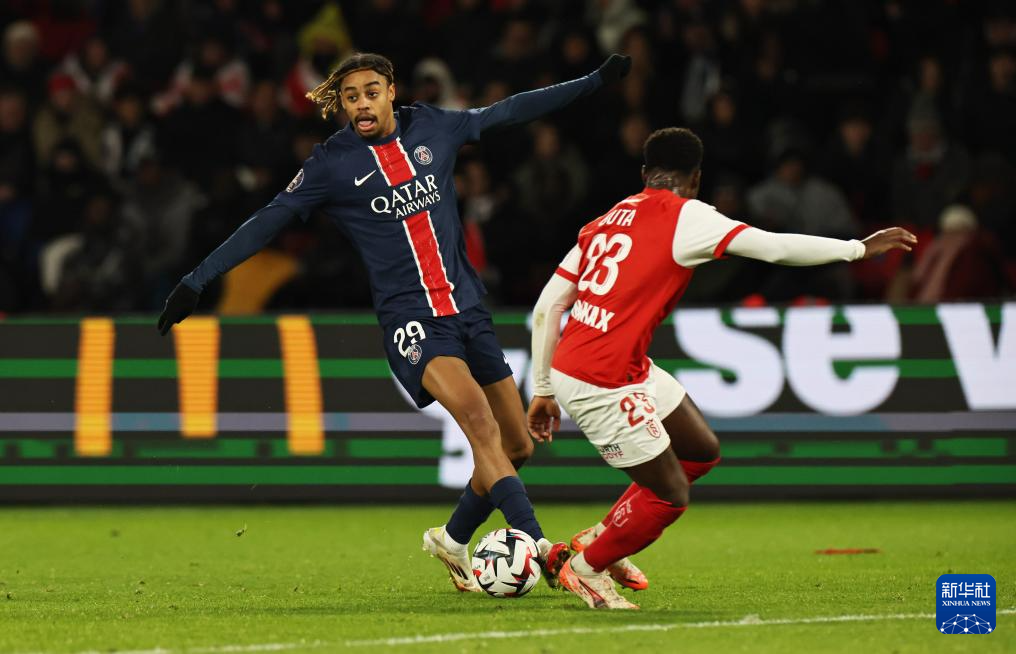 法甲冠军战平对手,遭遇联赛严峻挑战的简单介绍 法甲冠军战平对手,遭遇联赛严峻挑战的简单介绍