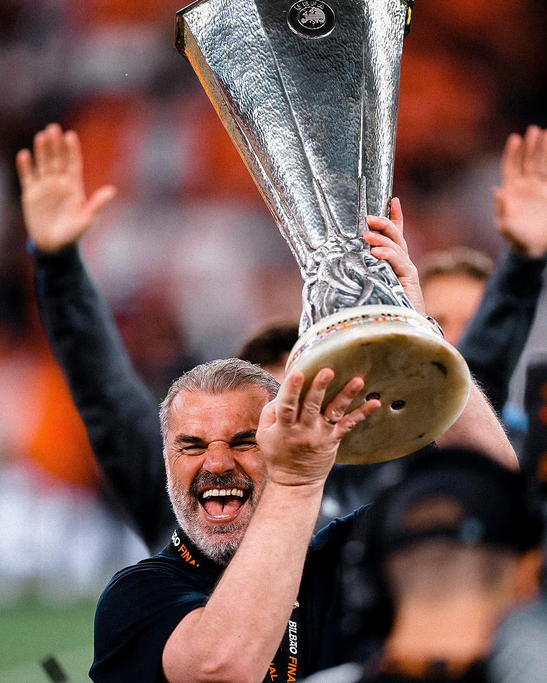 波拿的闪电进球助法国客场取胜，提早获得欧洲杯资格