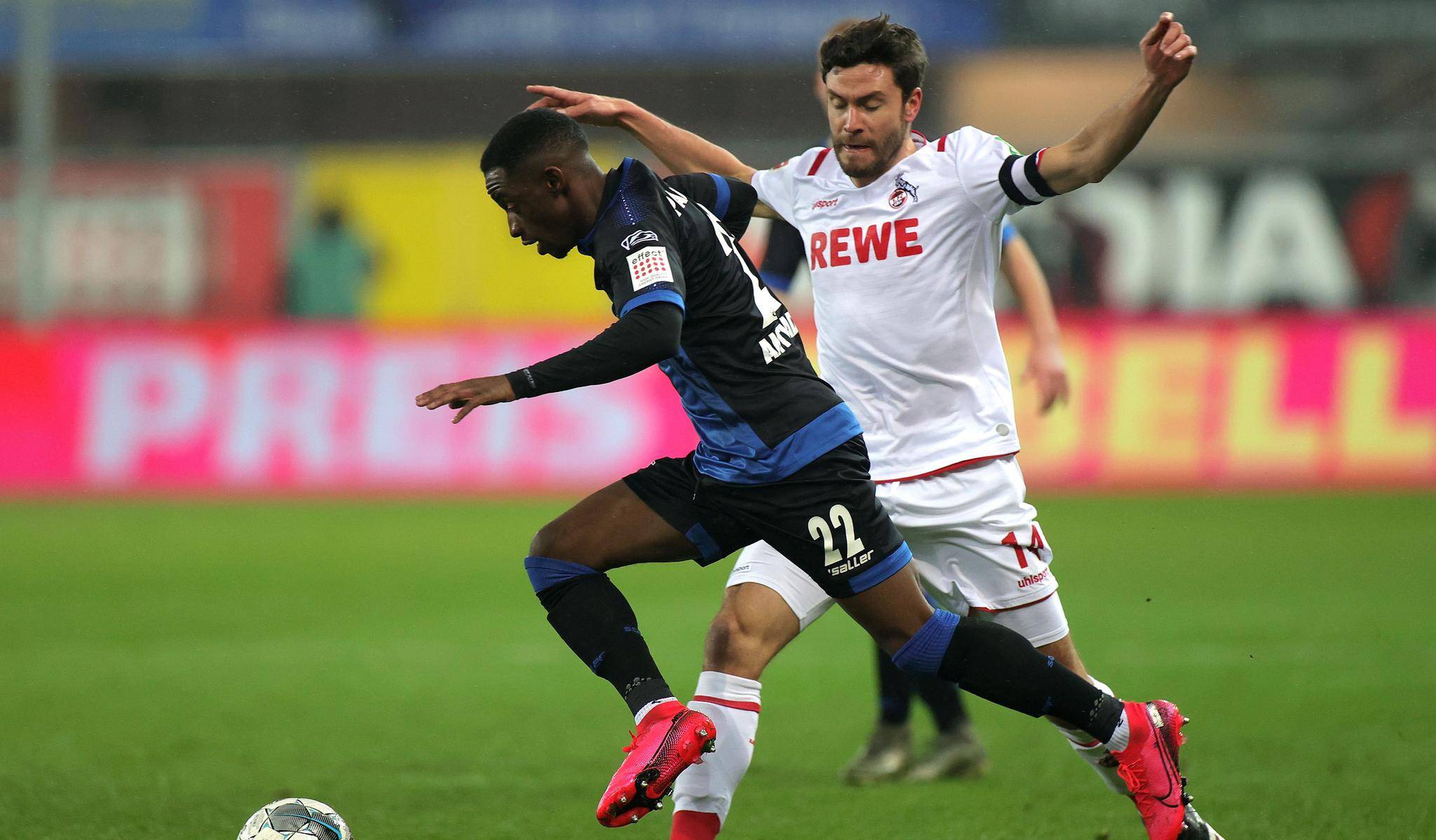 柏林赫塔遭遇人员伤病波折，教练组加强训练