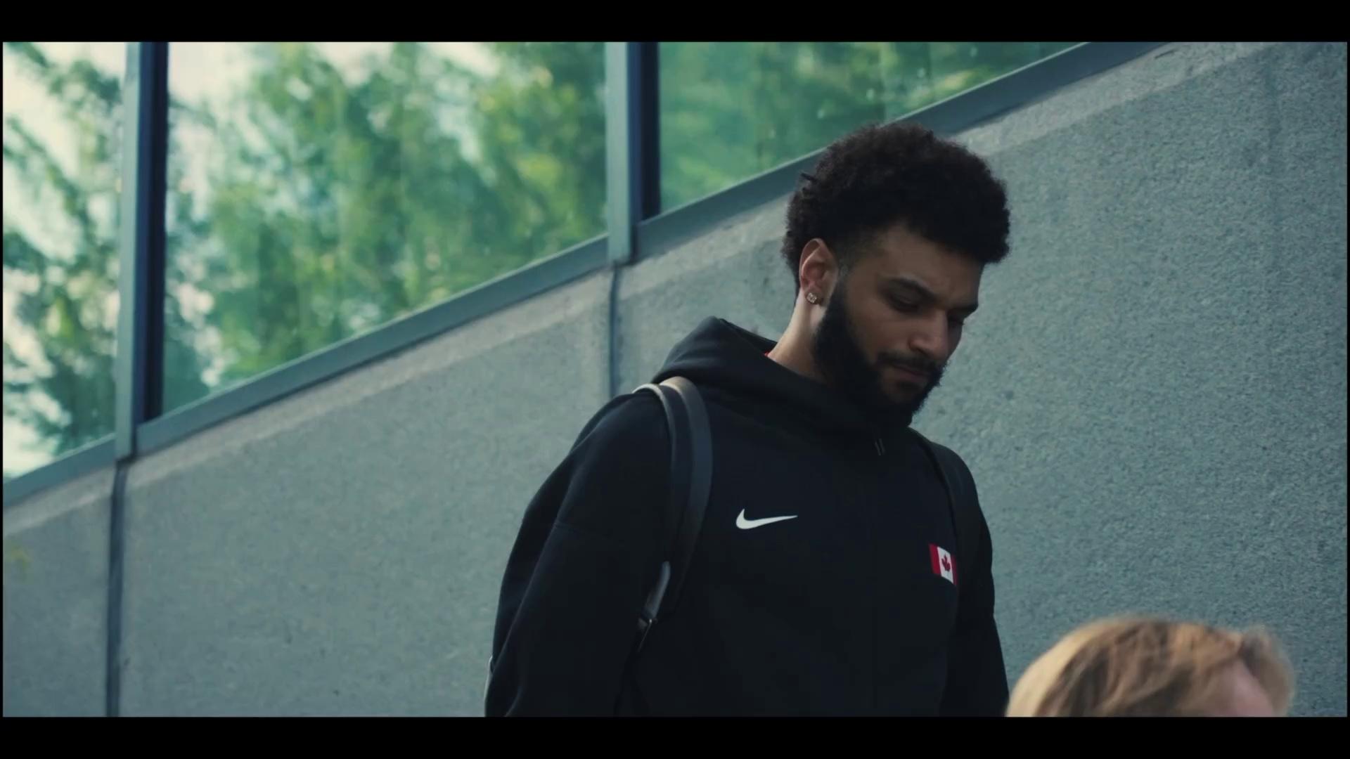 美国男篮队员成功签约顶级品牌代言,形象大噪 美国男篮队员成功签约顶级品牌代言,形象大噪