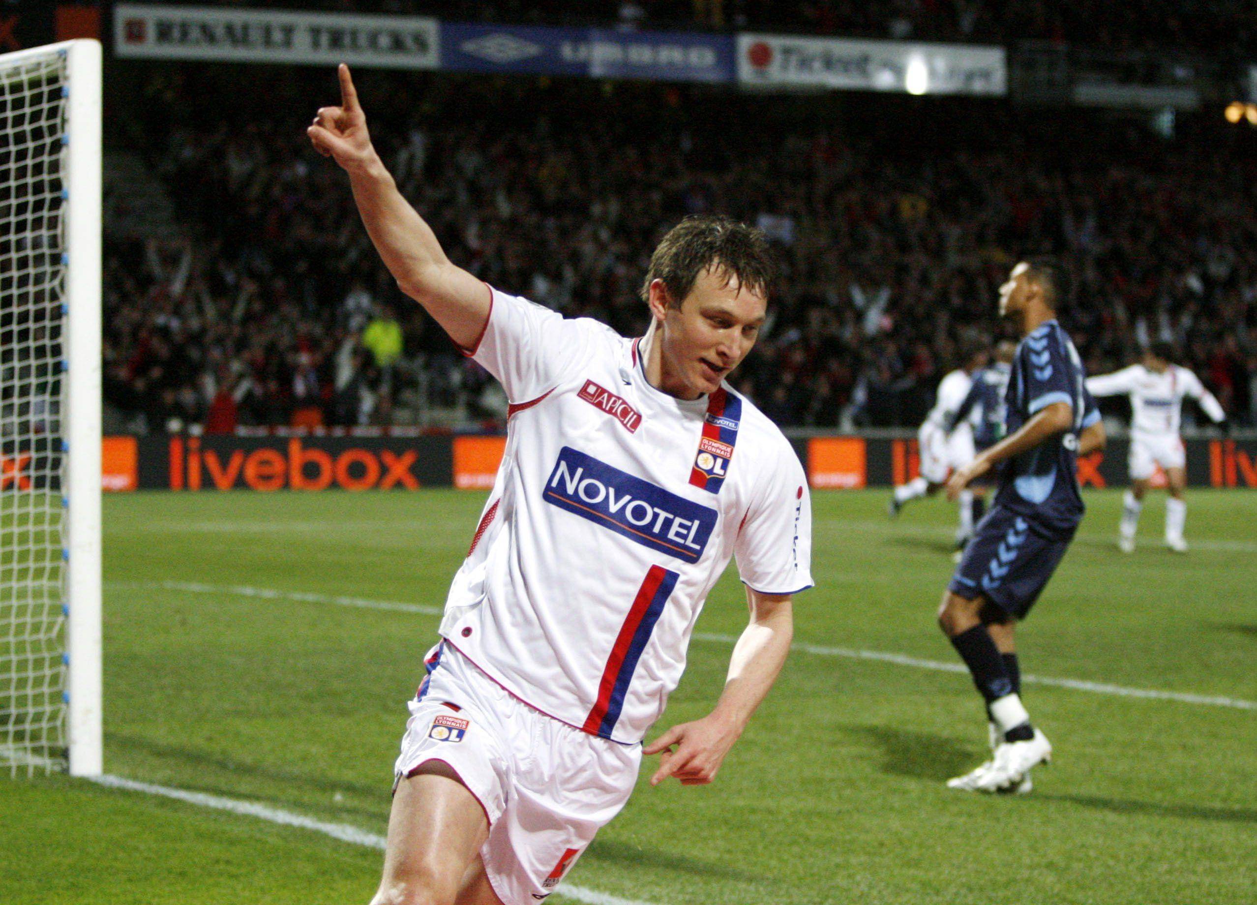 关于尼斯主场大胜第戎,获得关键三分的信息 关于尼斯主场大胜第戎,获得关键三分的信息