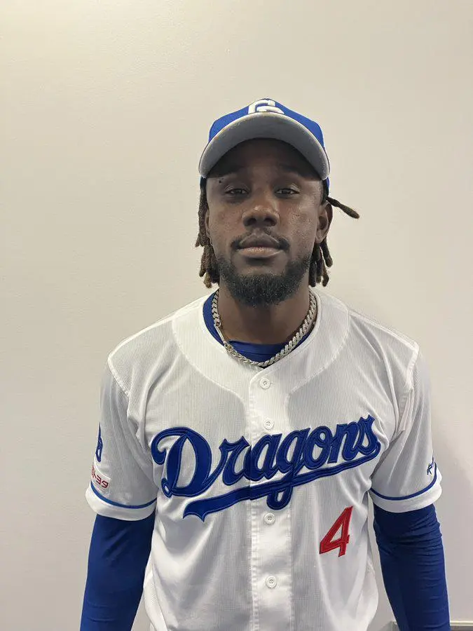 首尔球队遭遇困境，难以挽回败局