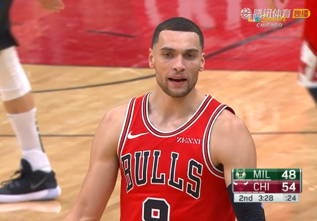 雄鹿大胜公牛成功晋级