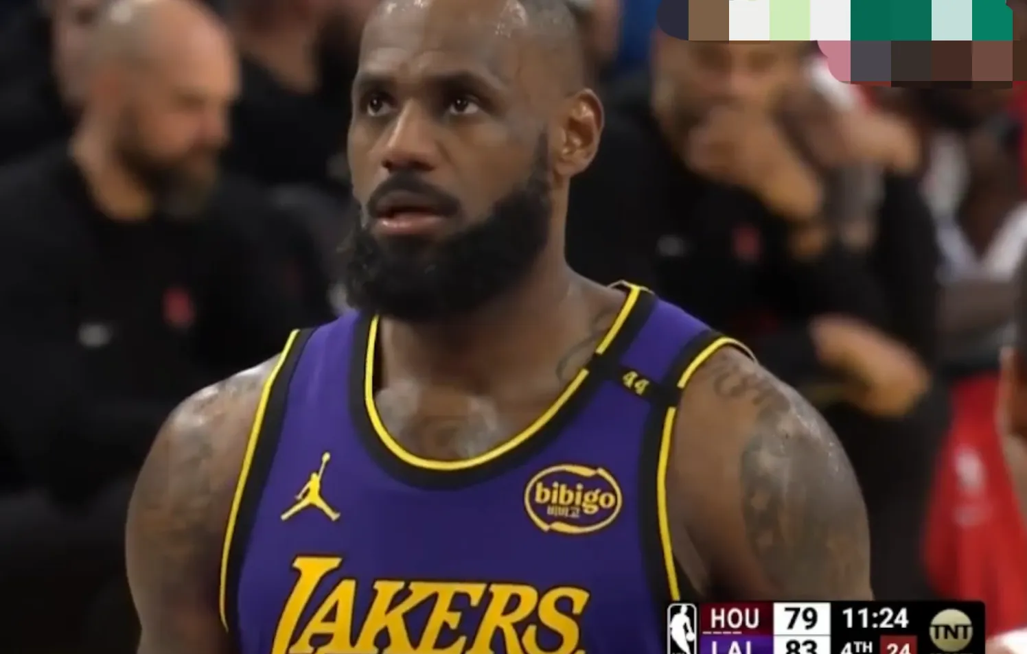 湖人惊险击败步行者，战绩继续攀升