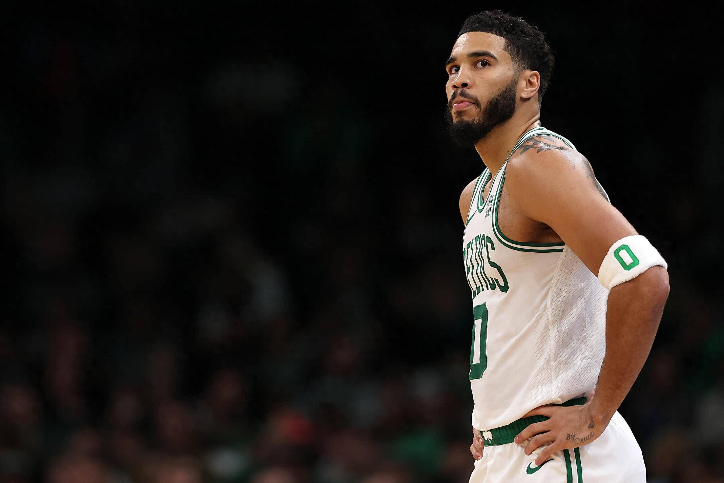 雄鹿征服凯尔特人,取得八连胜 雄鹿征服凯尔特人,取得八连胜