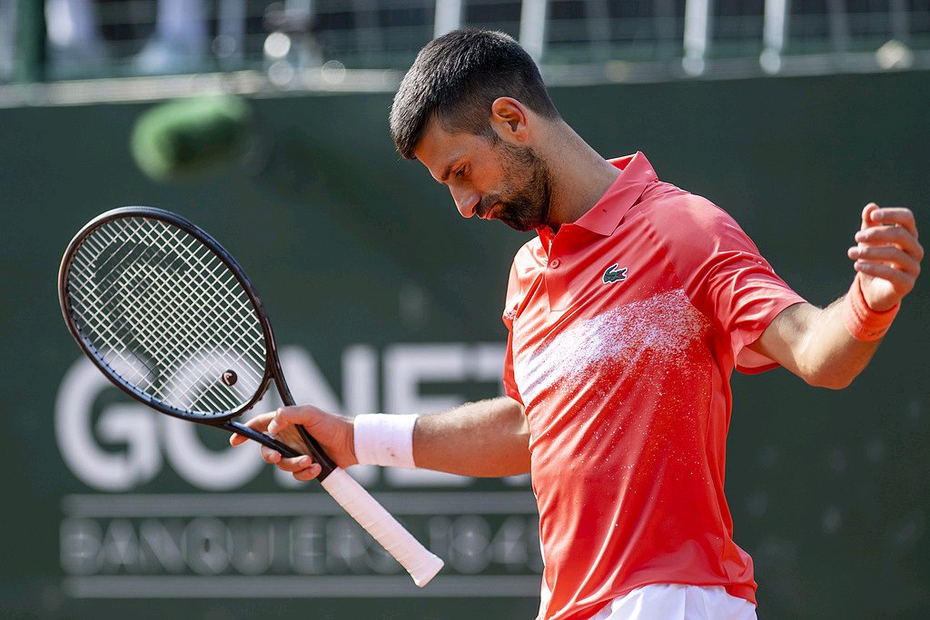 包含年终总决赛险胜法网，德约科维奇点燃赛场的词条